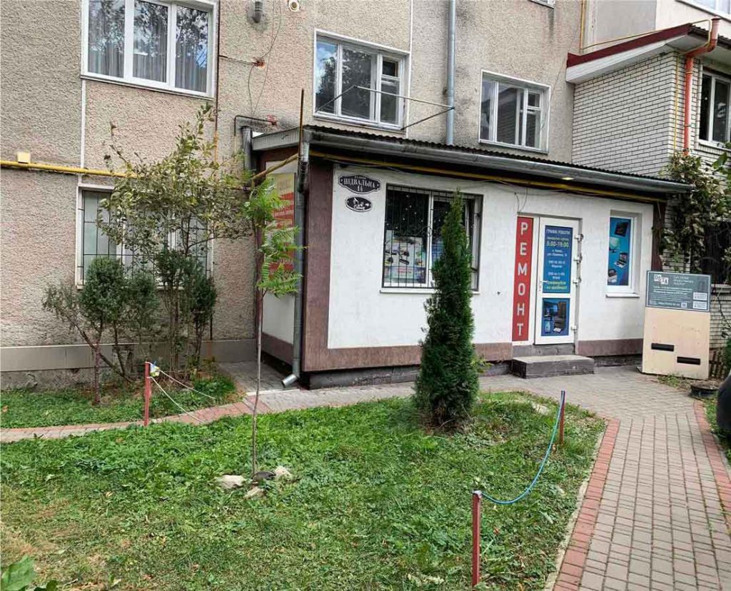 sfinks-kalush-office